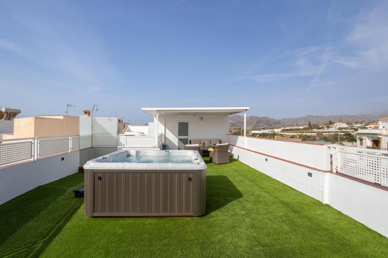 Terraza Mar Y Montana Lägenhet Nerja Exteriör bild