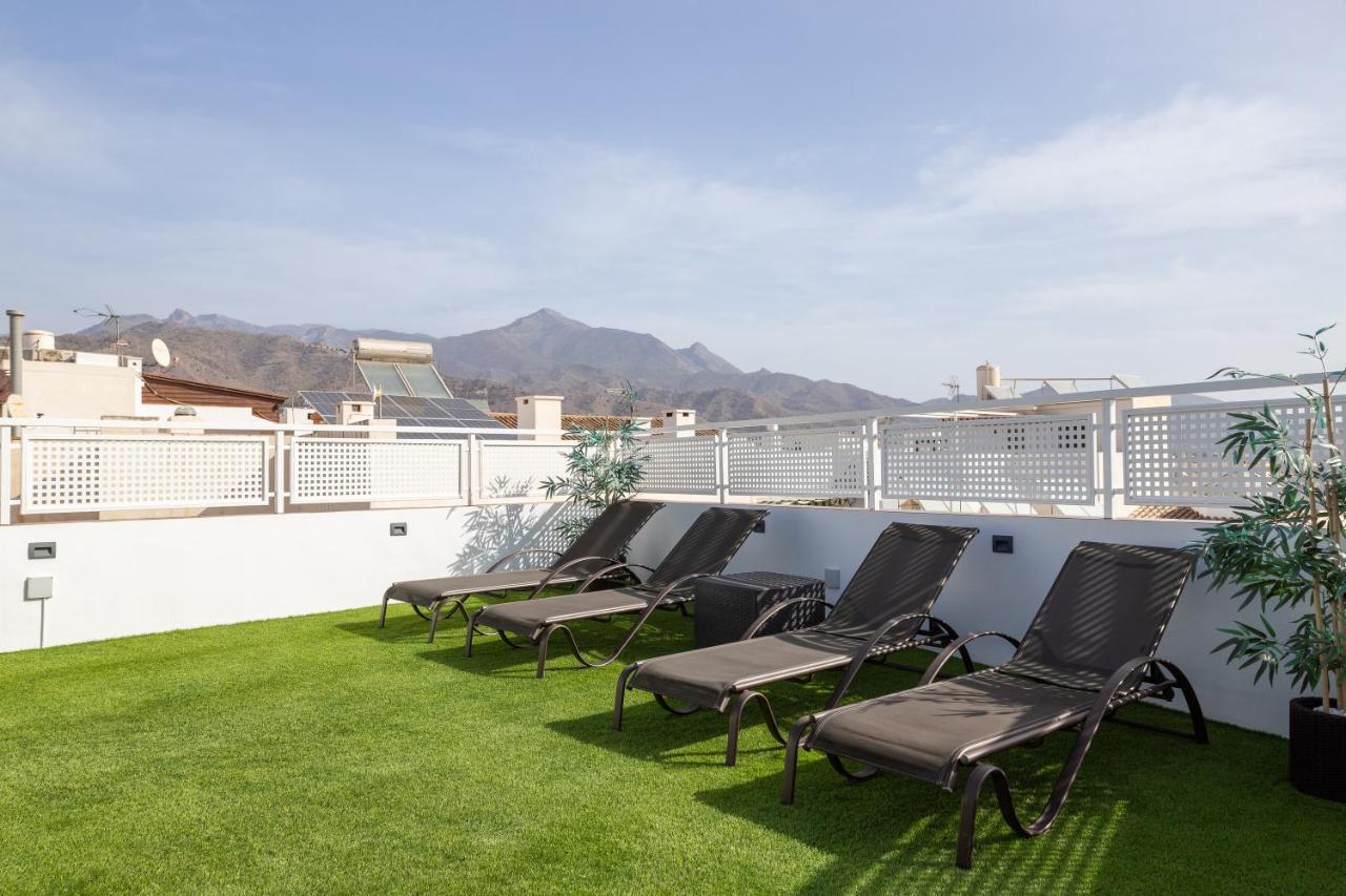 Terraza Mar Y Montana Lägenhet Nerja Exteriör bild