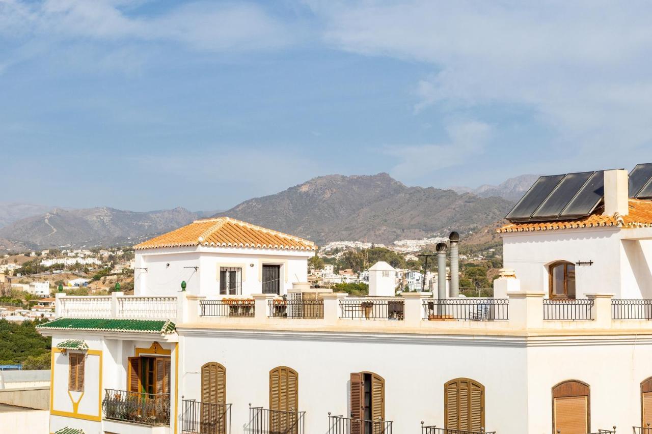 Terraza Mar Y Montana Lägenhet Nerja Exteriör bild